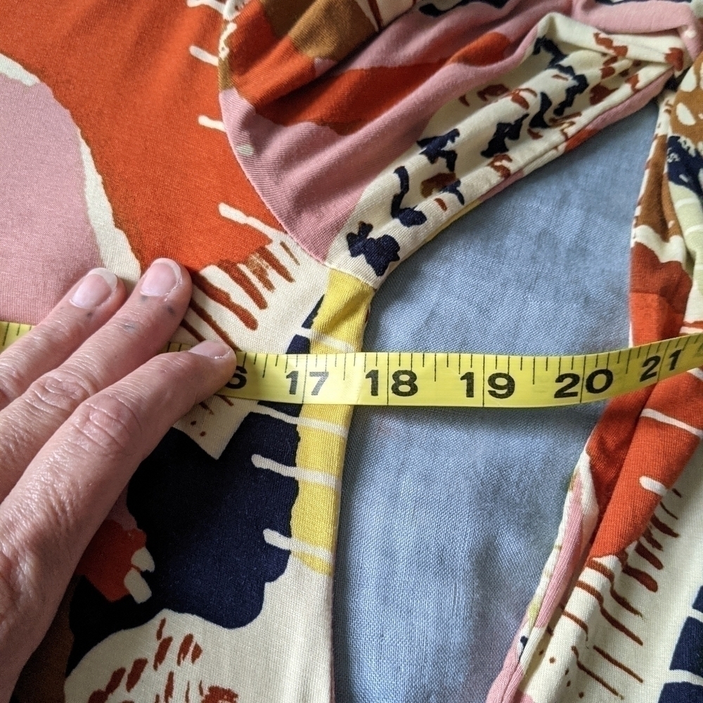 Logo Tunic With Mod Pattern In Fall Colors Xs - image 8